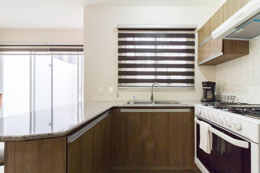Casa Para Grupos Grandes Por El Iteso Guadalajara Zewnętrze zdjęcie