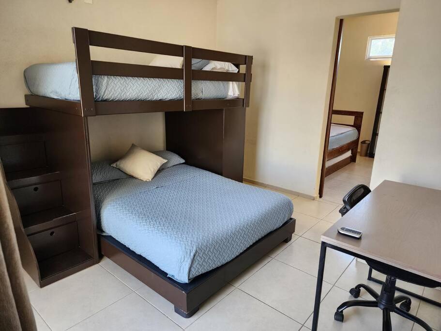 Casa Para Grupos Grandes Por El Iteso Guadalajara Zewnętrze zdjęcie